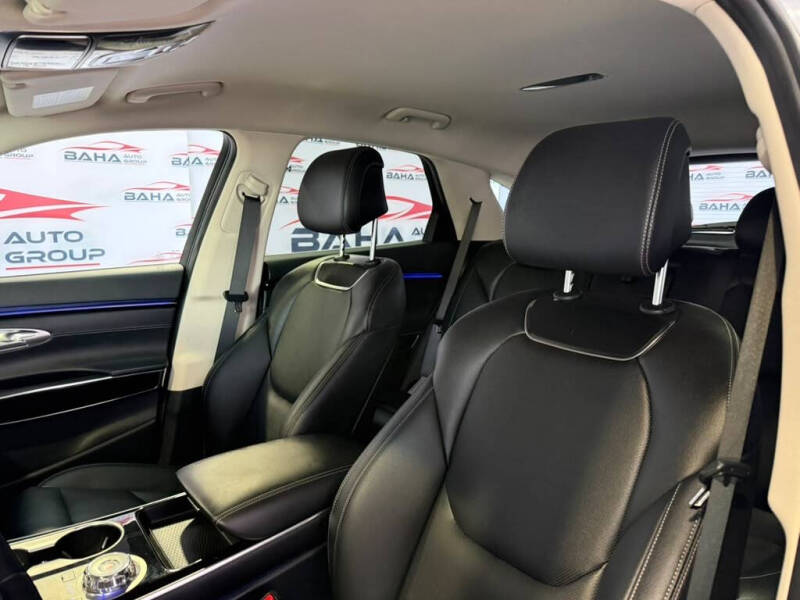 2026 Genesis GV70