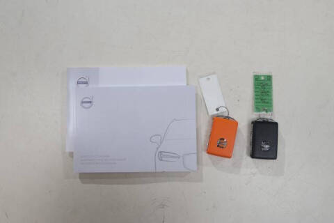 2022 Volvo XC90 T5 Momentum