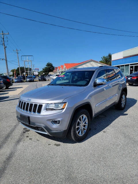 2015 Jeep Grand Cherokee for sale at Husky auto sales & service LLC in Milford, DE