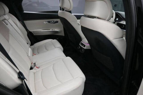 2024 Genesis Electrified GV70