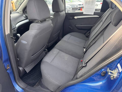 2011 Chevrolet Aveo LT