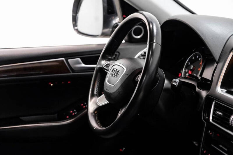 2016 Audi Q5 2.0T quattro Premium Plus