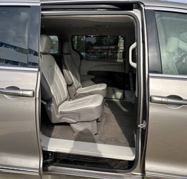 2018 Chrysler Pacifica Touring L