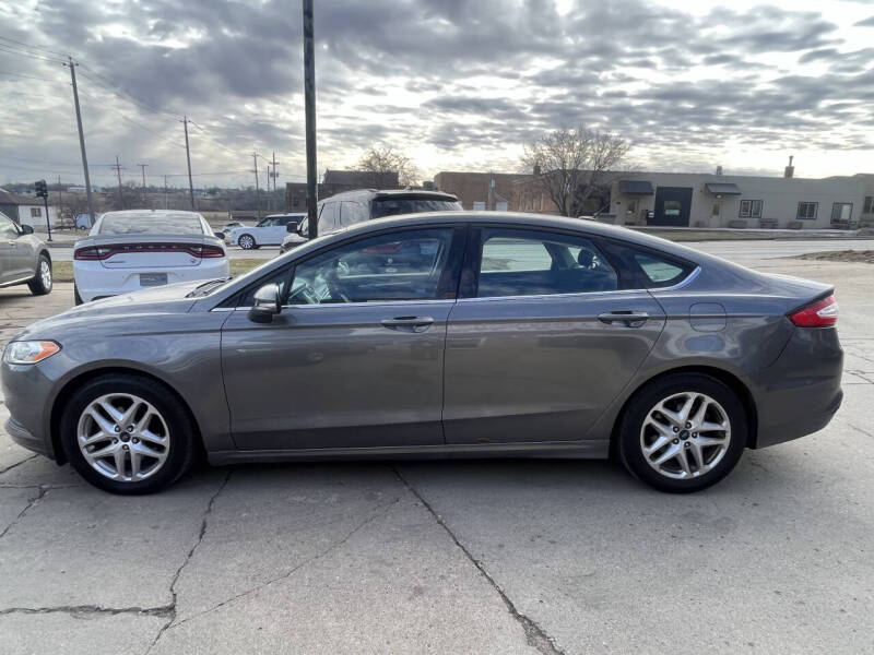 2014 Ford Fusion SE