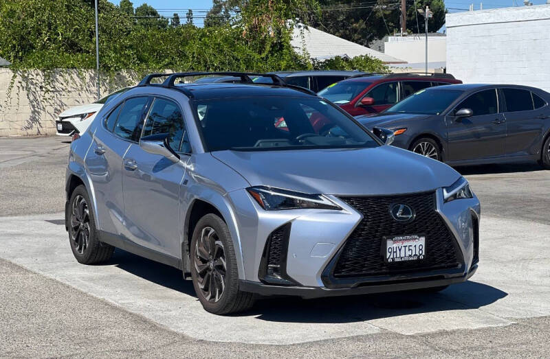 2024 Lexus UX 250h F SPORT Design