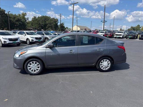 2019 Nissan Versa SV