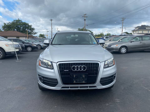 2009 Audi Q5 for sale at Right Choice Automotive in Rochester NY