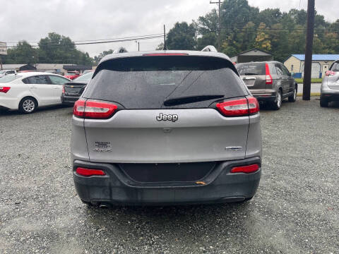 2018 Jeep Cherokee Latitude