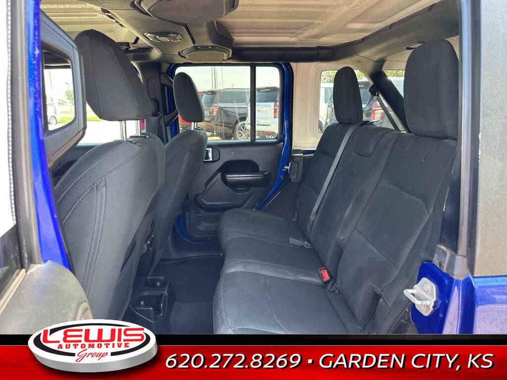 2020 Jeep Wrangler Unlimited for sale at Lewis Chevrolet of Garden City in Garden City, KS