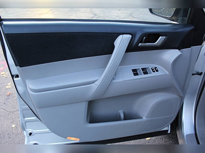 2012 Toyota Highlander