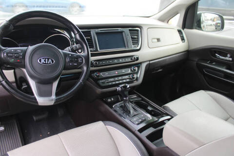 2016 Kia Sedona Limited
