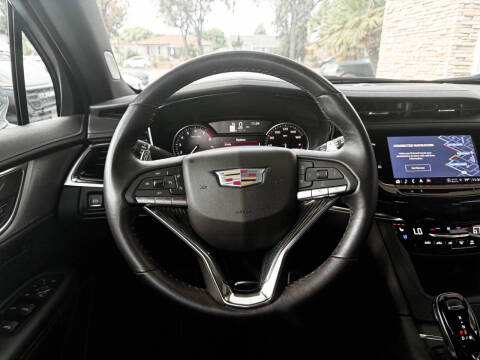 2024 Cadillac XT6 Sport