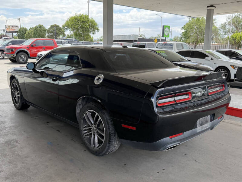 2019 Dodge Challenger SXT