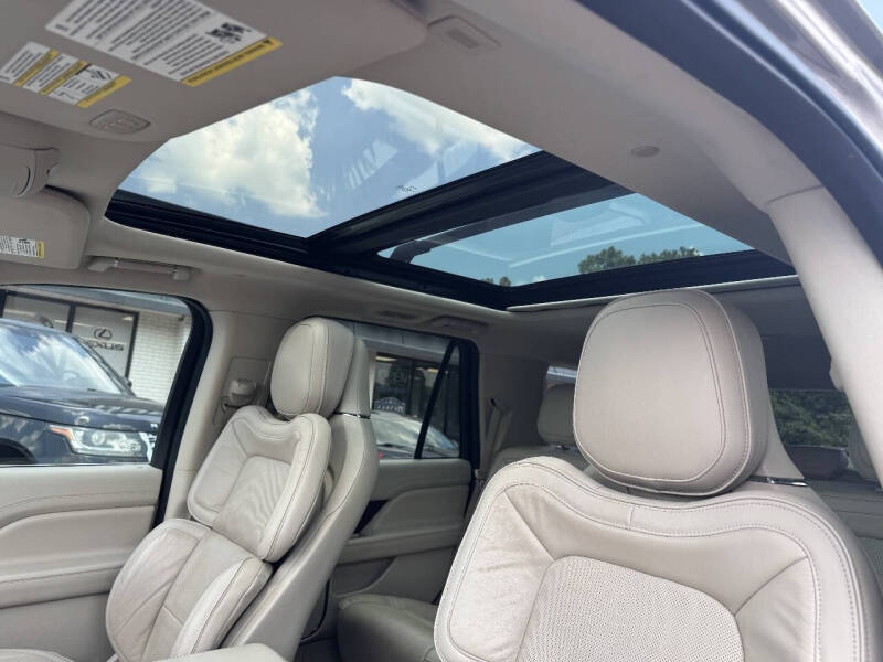 2018 Lincoln Navigator Select