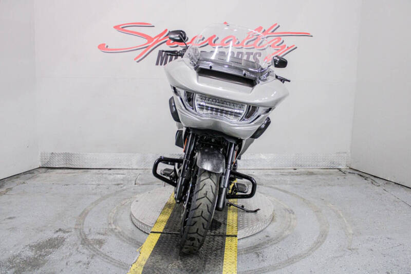 2023 Harley-Davidson CVO Road Glide