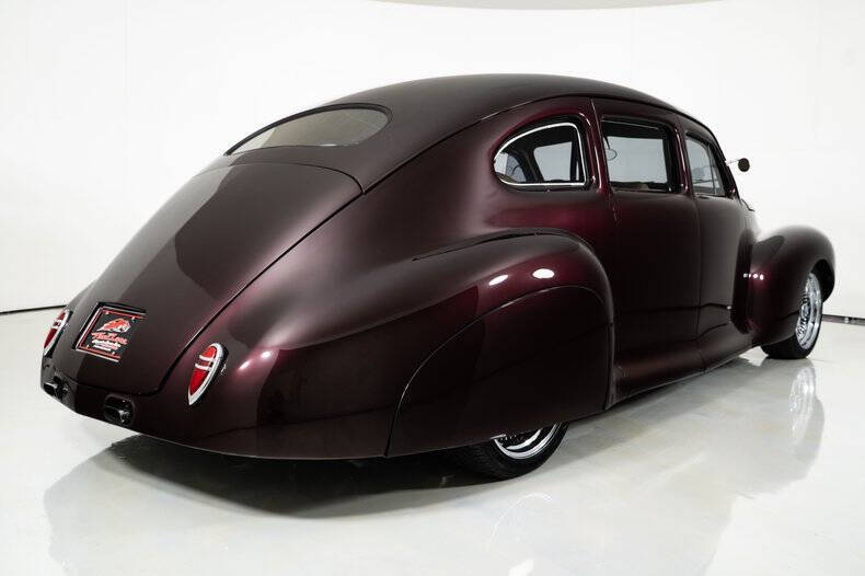 1940 Lincoln Zephyr