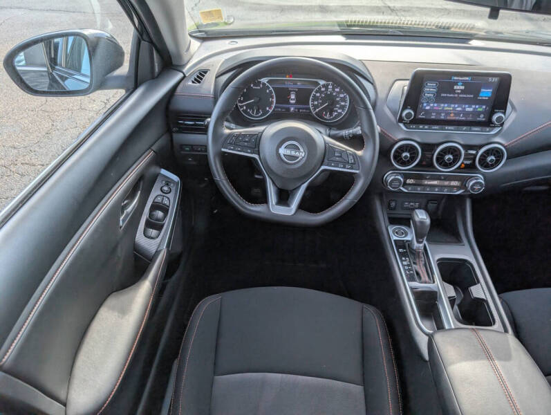 2025 Nissan Sentra SR