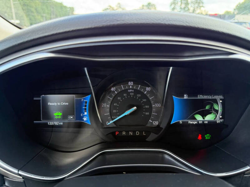 2018 Ford Fusion Hybrid SE