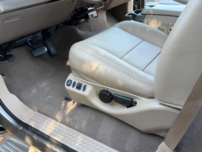 2003 Ford Excursion Limited