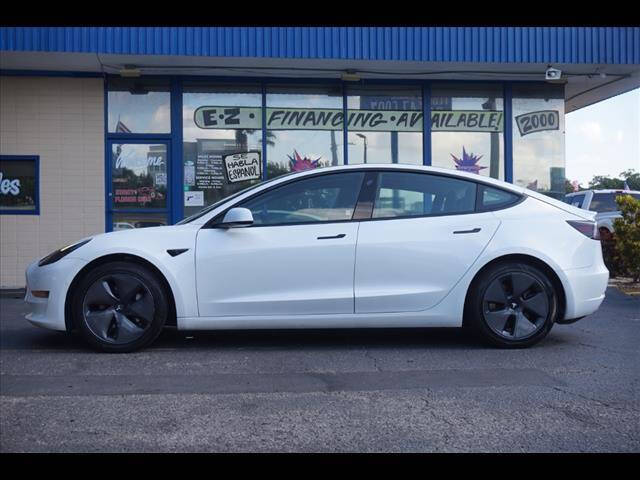 2021 Tesla Model 3 Standard Range Plus