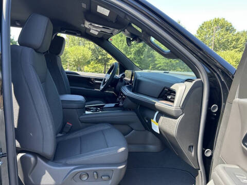 2025 Chevrolet Tahoe LS