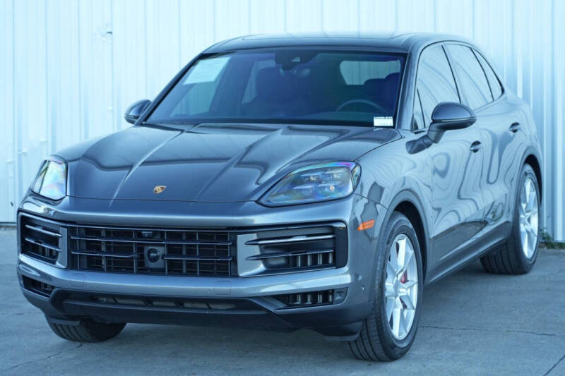 2024 Porsche Cayenne S