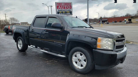 2007 Chevrolet Silverado 1500 for sale at FIRST CHOICE AUTO Inc in Middletown OH