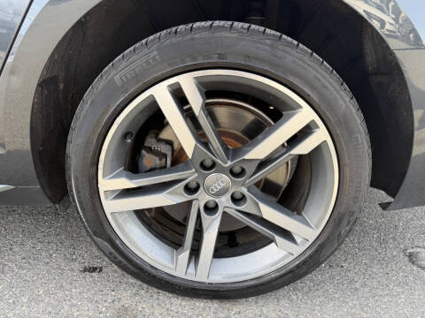 2017 Audi A4 2.0T quattro Premium Plus