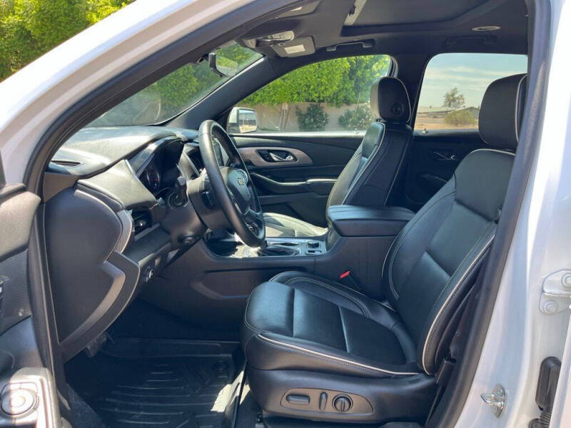 2023 Chevrolet Traverse Premier