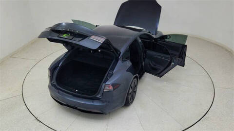 2025 Tesla Model S