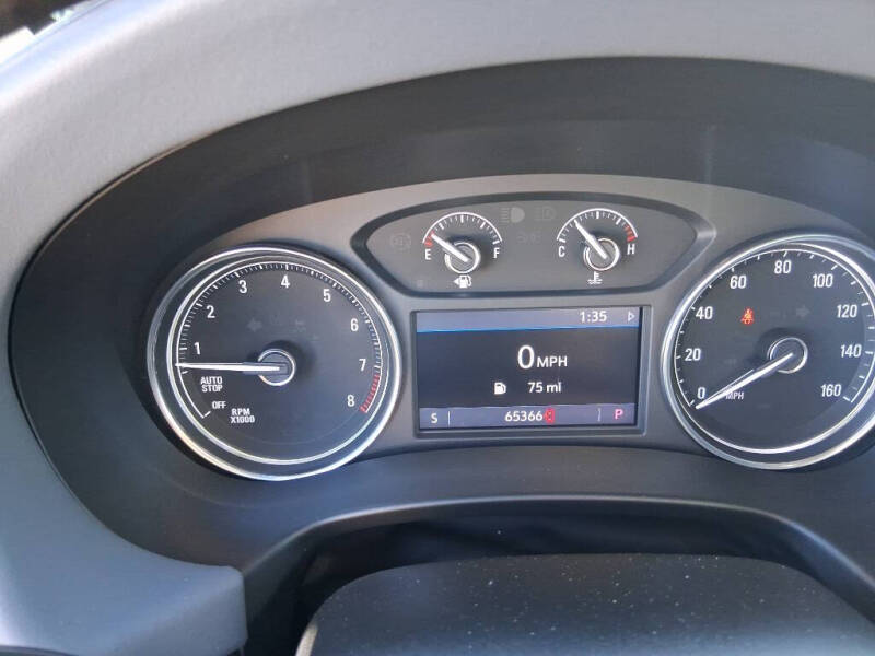 2022 Buick Enclave Essence