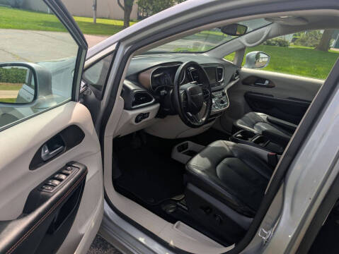 2018 Chrysler Pacifica Touring L