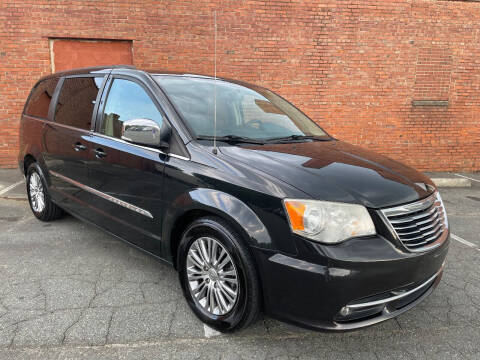 2014 Chrysler Town and Country for sale at Pristine AutoPlex in Burlington NC