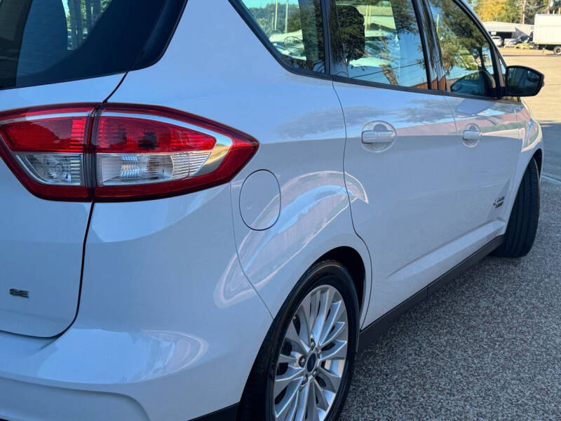 2017 Ford C-MAX Energi SE