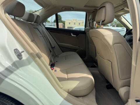 2011 Mercedes-Benz C-Class