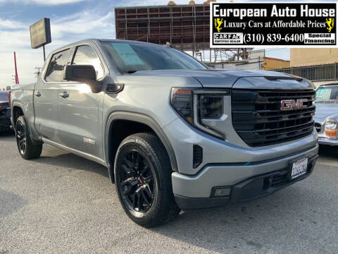 2024 GMC Sierra 1500 Elevation