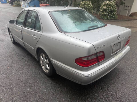 2002 Mercedes-Benz E-Class E 320