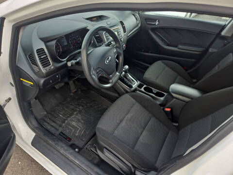 2018 Kia Forte5 LX