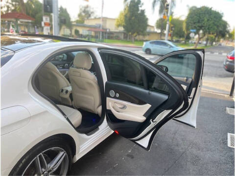 2019 Mercedes-Benz E-Class E 300