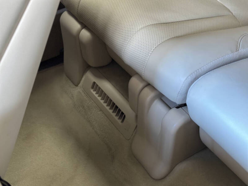 2018 Lexus LX 570 Two-Row