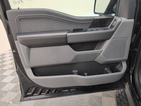 2025 Ford F-150 Lightning XLT