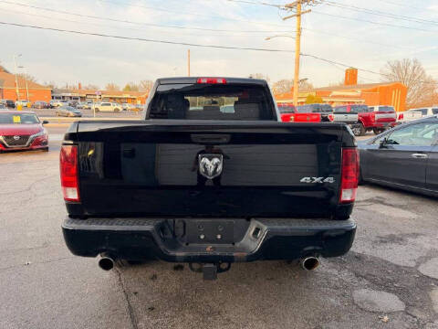 2012 RAM 1500 ST