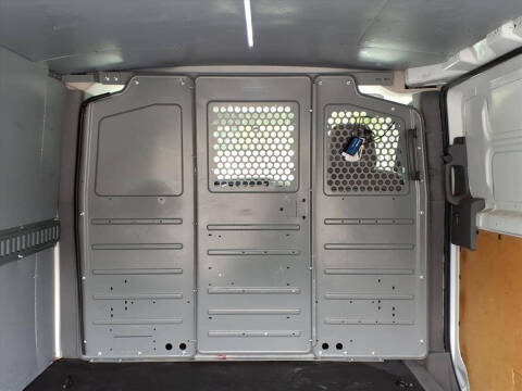 2017 Nissan NV 1500 S