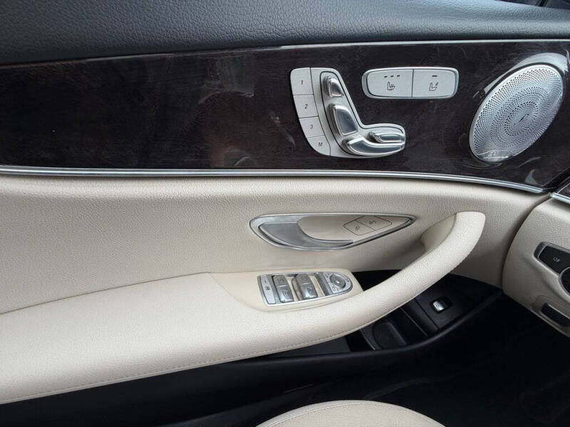 2018 Mercedes-Benz E-Class E 300