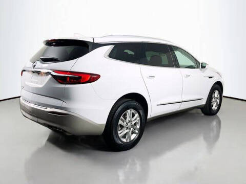 2020 Buick Enclave Essence