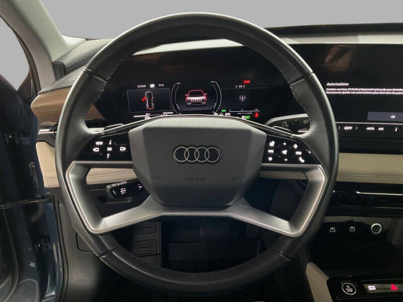 2025 Audi Q6 e-tron Premium