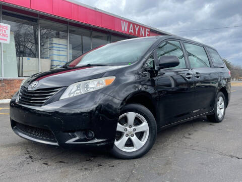 2012 Toyota Sienna for sale at MAGIC AUTO SALES in Little Ferry NJ