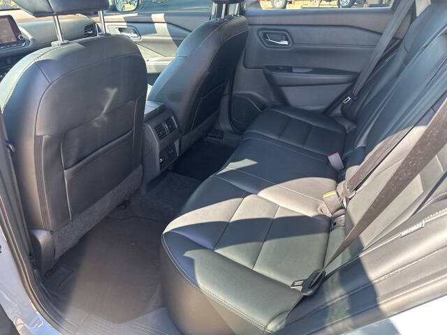 2022 Nissan Rogue SL