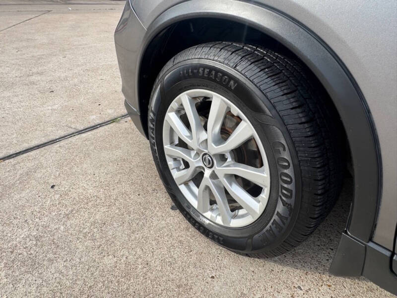 2017 Nissan Rogue