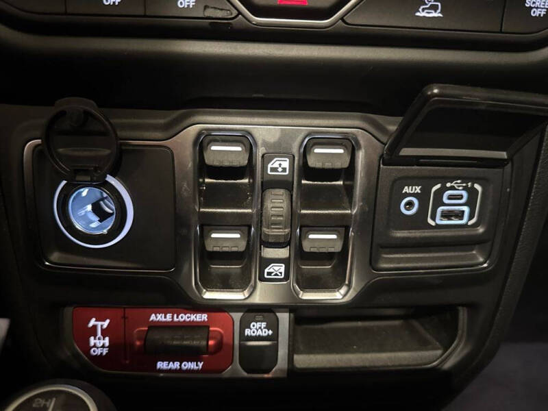 2023 Jeep Gladiator Mojave